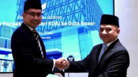 Serah terima jabatan dari Muhammad Sadri kepada Judha Nugraha