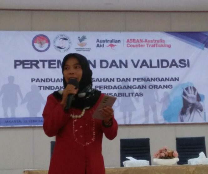 
					Suarni Daeng Caya Direktur Yayasan Sakura