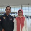 H. Entis Sutisna dan Ibu Sri Hidayati