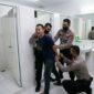 Ilustrasi Polsek Cileungsi Bogor menangkap Perekrut Ilegal di toilet Masjid