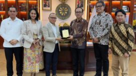 Menteri Mukhtarudin dan Jajaran Kompas TV