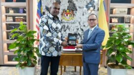 Pertemuan Dua Menteri: Mukhtarudin dan Dato' Sri Ramanan Ramakrishnan
