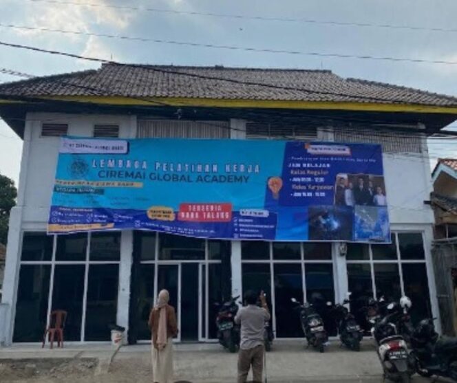 
					Gwdung LPK Ciremai Global Academy