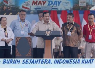Presiden Prabowo Bersama Presiden Konfederasi Buruh pada Peringatan Hari Buruh Internasional