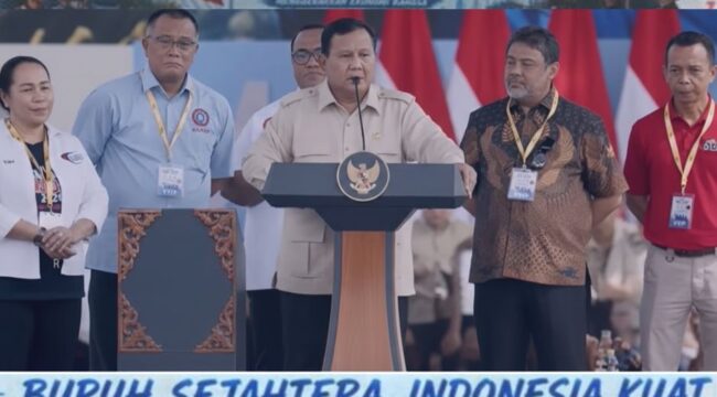 Presiden Prabowo Bersama Presiden Konfederasi Buruh pada Peringatan Hari Buruh Internasional