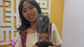 Eni Lestari Andayani Menerima Penghargaan Artidjo Alkotsar 2026 dari FH UII Yogyakarta