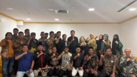 Aktivis Pekerja Migran Indonesia bersama KSP KJRI Jeddah Ahmad Masbukhin