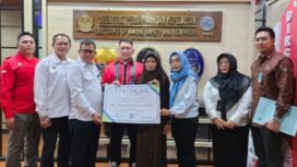Serah terima santunan asuransi pelaut Indonesia kepada ahli waris di Kemenhub