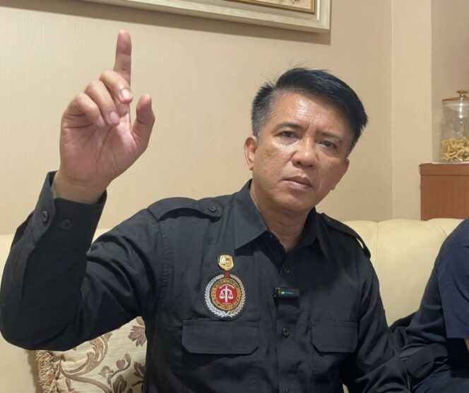 
					Garda Prabowo Ancam Demo Kemen P2MI: Buka Layanan PMI ke Arab Saudi, Tutup Penempatan Ilegal