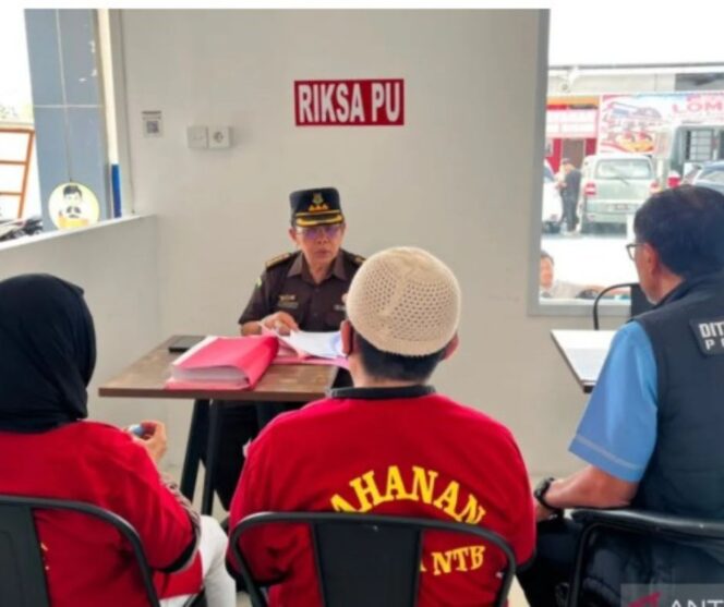 
					Kombespol Ni Made, menyidik MS dan MHT Pelaku Penempatan Ilegal | Antara